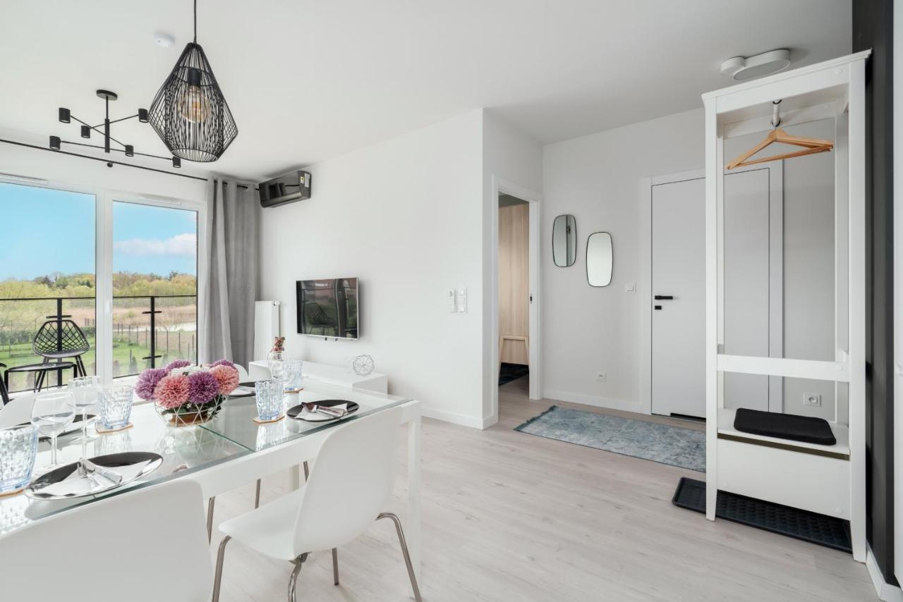 Stara Cegielnia Lake View Apartment By Renters Prestige Poznan Luaran gambar