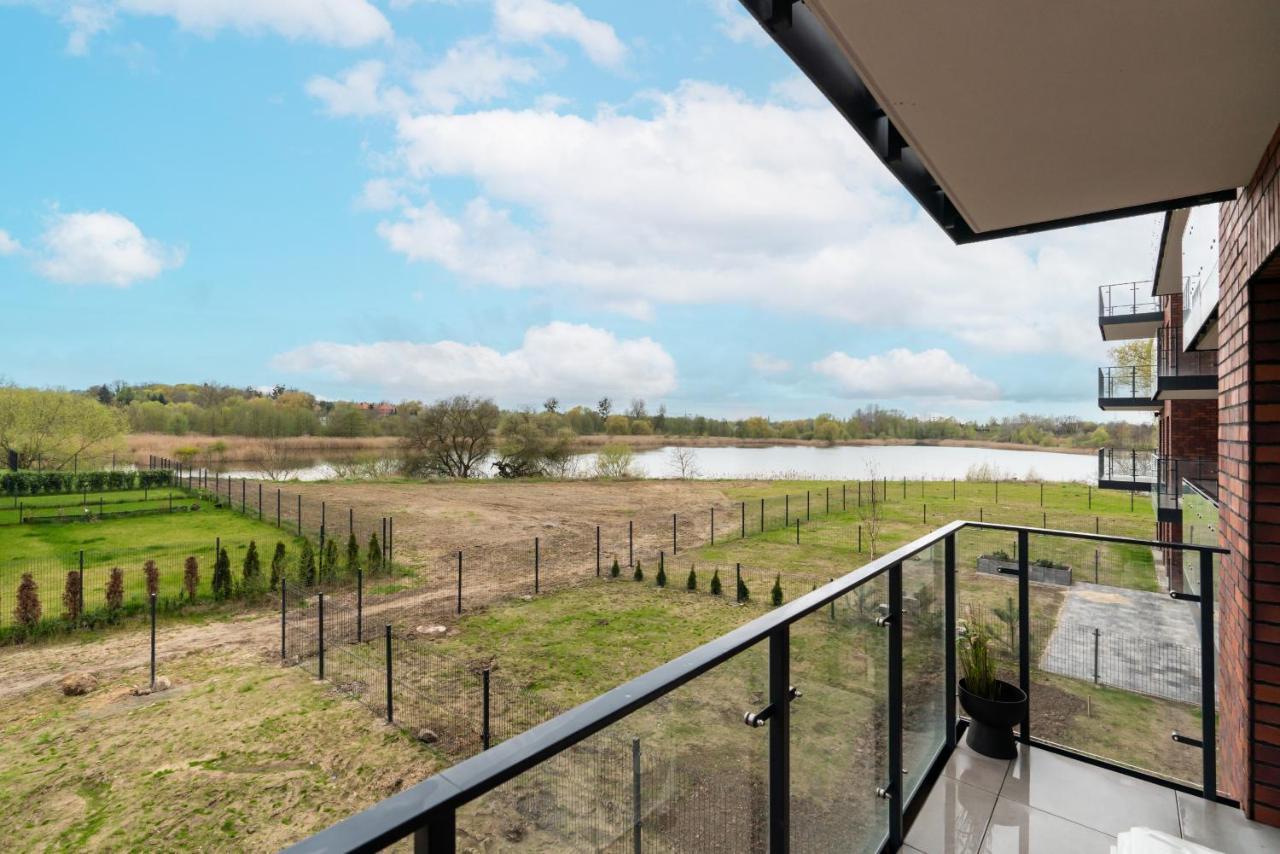 Stara Cegielnia Lake View Apartment By Renters Prestige Poznan Luaran gambar