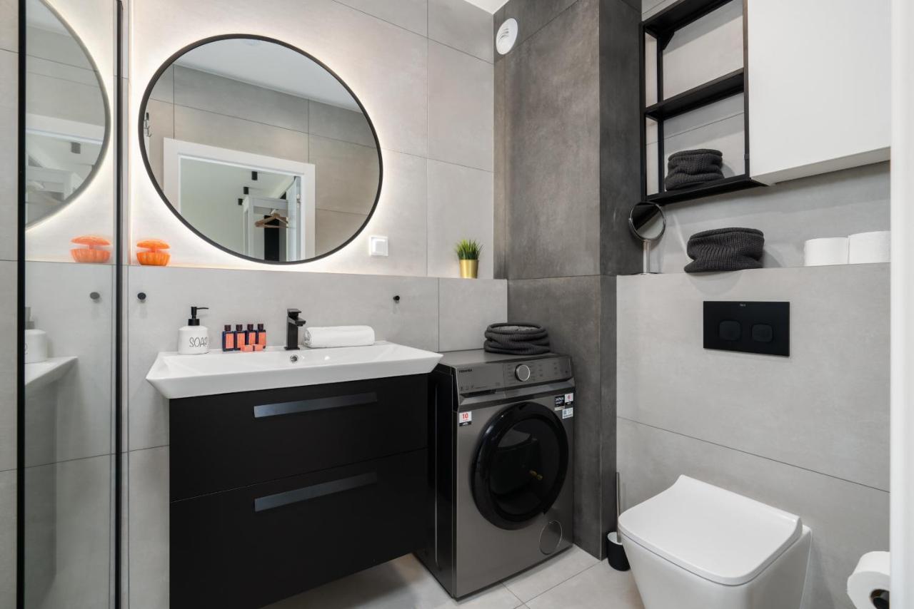 Stara Cegielnia Lake View Apartment By Renters Prestige Poznan Luaran gambar